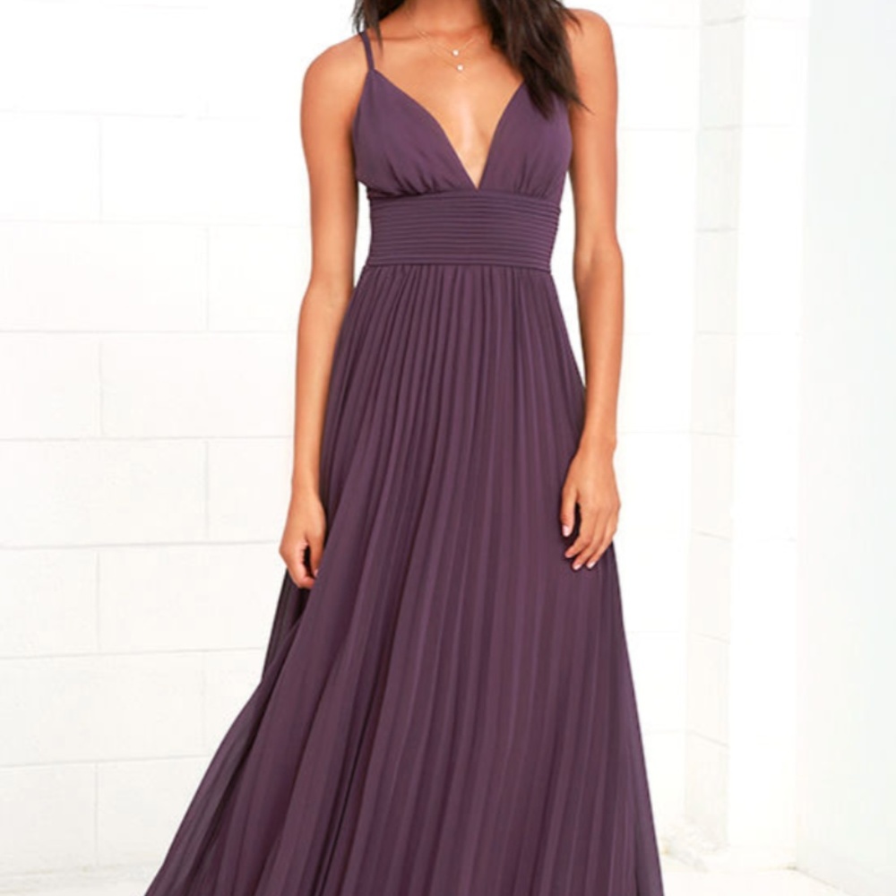 Lulu’s Purple Maxi Dress
